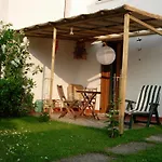 Alojamento de Acomodação e Pequeno-almoço Nautilus 4*