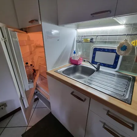 Nautilus Bed & Breakfast 4*